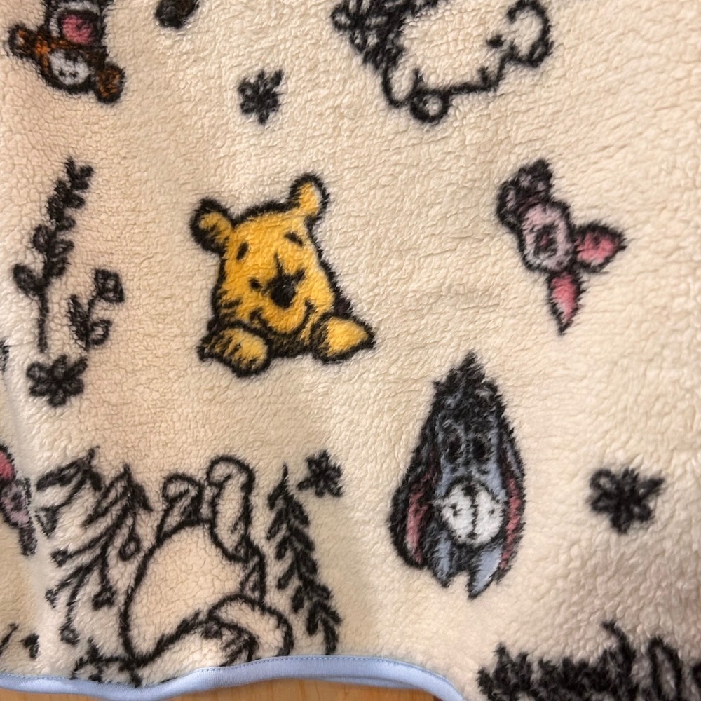 Disney Winnie the Pooh Pullover XS Fleece Quarter Zip Sweatshirt - Picture 11 of 11